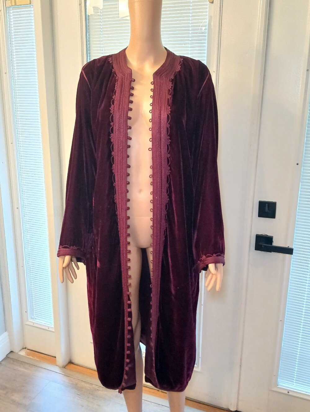Velvet Long Robe in Burgundy Moroccan